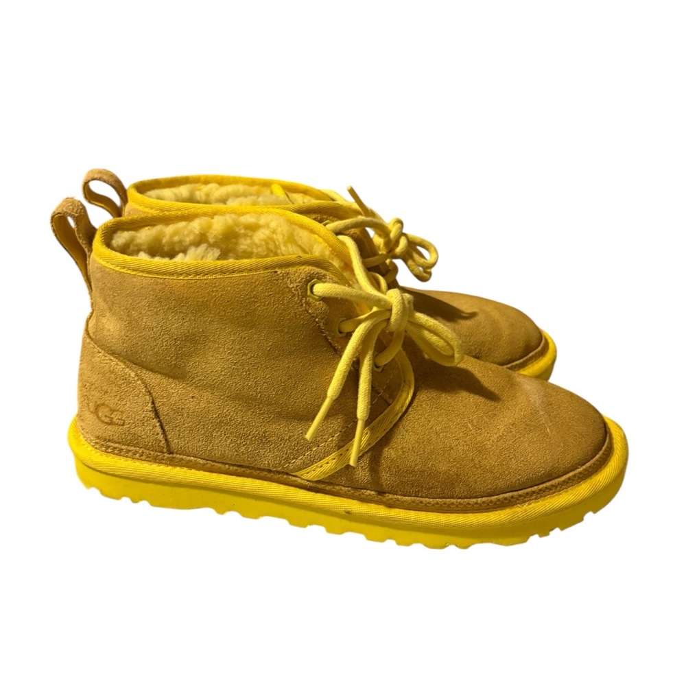Ugg Neumel II boots size 8 Yellow